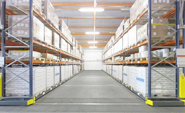 物流仓储